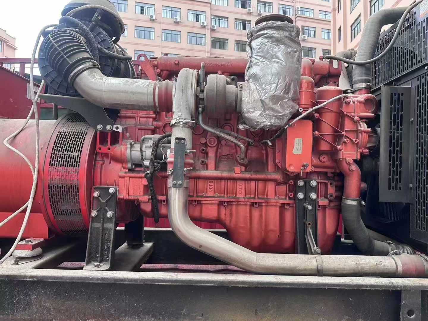 海港如何选择适合 600kW 柴油发电机组的过载保护器？