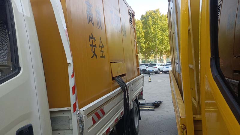 海港如何判断柴油发电机组和UPS电源的切换时间是否符合要求？